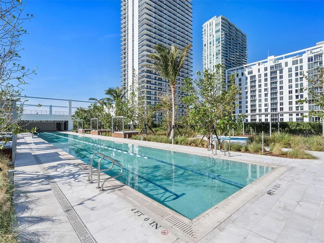 700 NE 26th terrace # 5301, Miami FL 33137