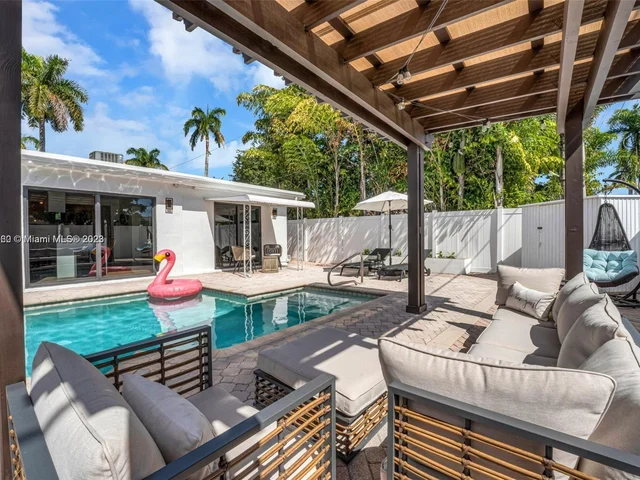 1514 Liberty St, Hollywood FL 33020