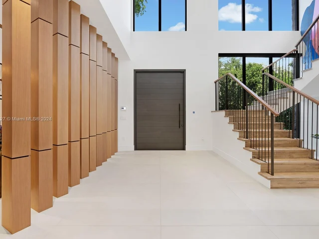 7310 SW 104th St, Pinecrest FL 33156