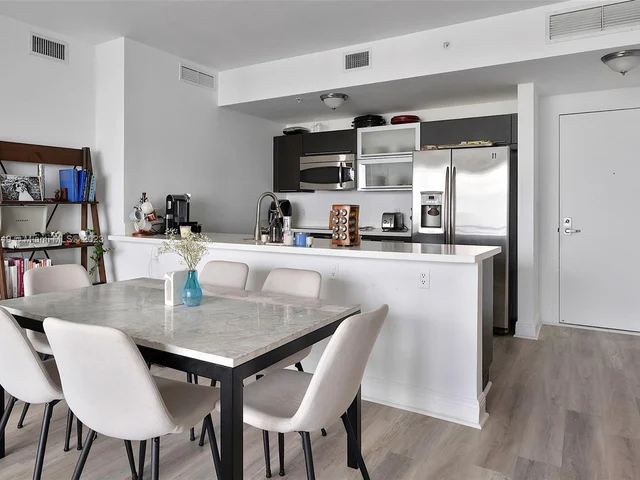 90 SW 3rd St # 4105, Miami FL 33130