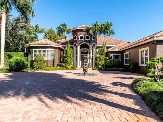 15093 SW 16th St, Davie FL 33326