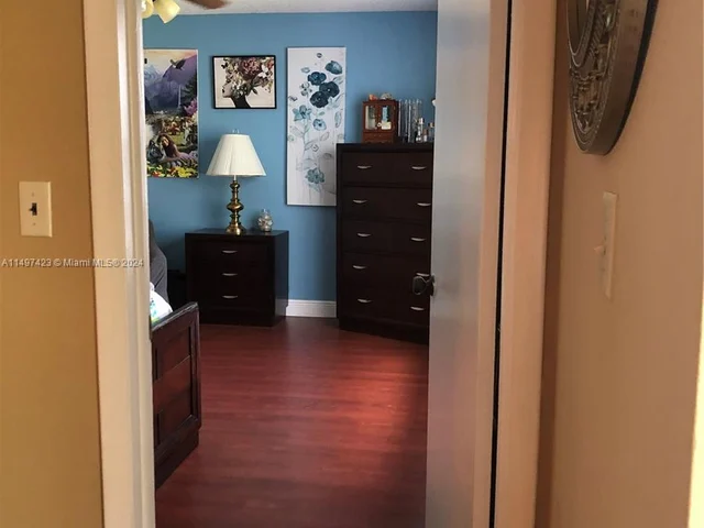 9320 Sunrise Lakes Blvd # 308, Sunrise FL 33322