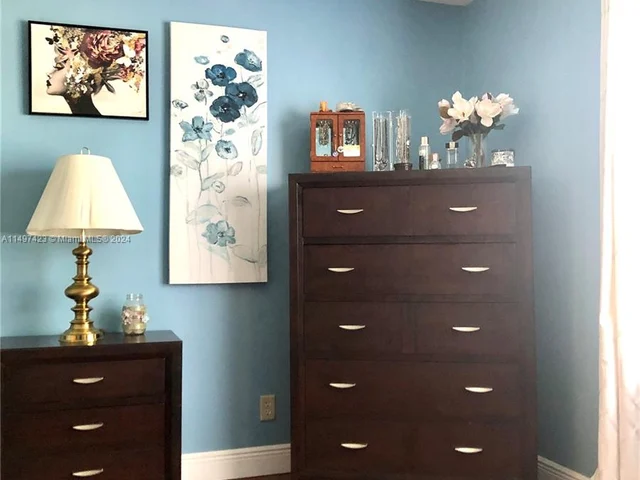 9320 Sunrise Lakes Blvd # 308, Sunrise FL 33322