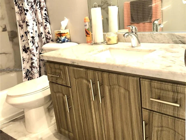 9320 Sunrise Lakes Blvd # 308, Sunrise FL 33322