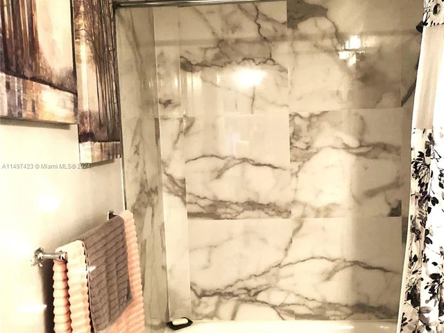 9320 Sunrise Lakes Blvd # 308, Sunrise FL 33322