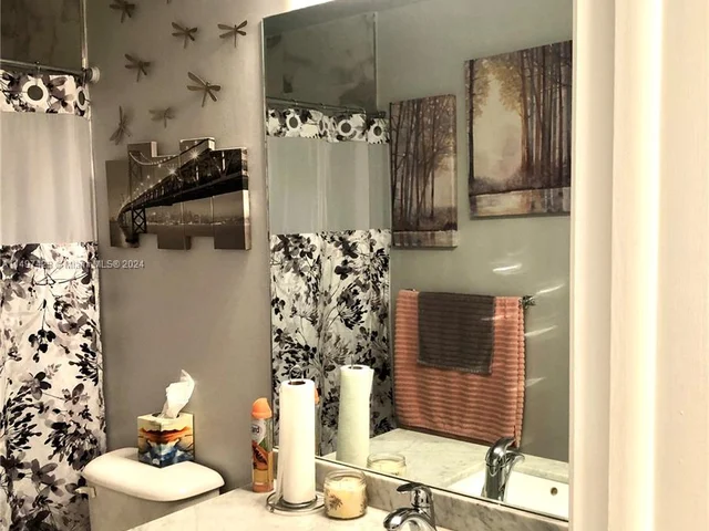 9320 Sunrise Lakes Blvd # 308, Sunrise FL 33322