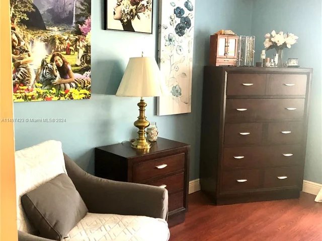 9320 Sunrise Lakes Blvd # 308, Sunrise FL 33322