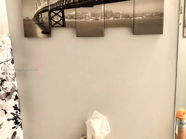 9320 Sunrise Lakes Blvd # 308, Sunrise FL 33322