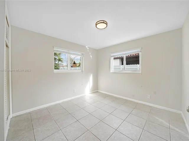 1739 W 79th St, Hialeah FL 33014