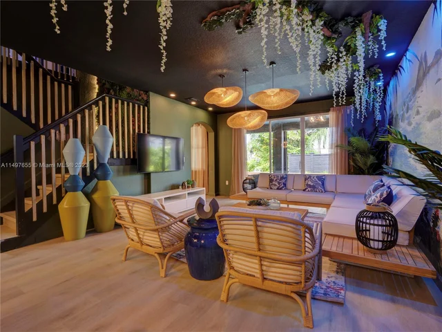 1104 SW 145th Ave, Miami FL 33184