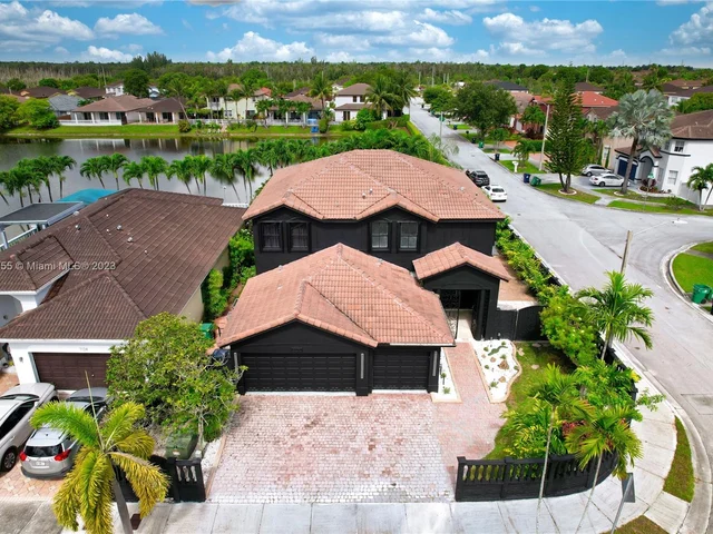 1104 SW 145th Ave, Miami FL 33184