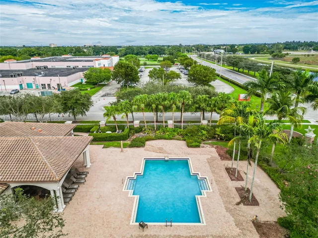 14909 SW 54th St, Miramar FL 33027