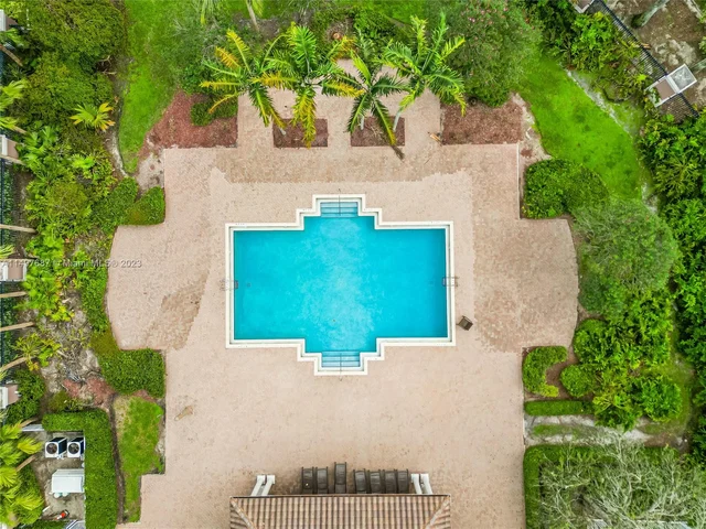 14909 SW 54th St, Miramar FL 33027