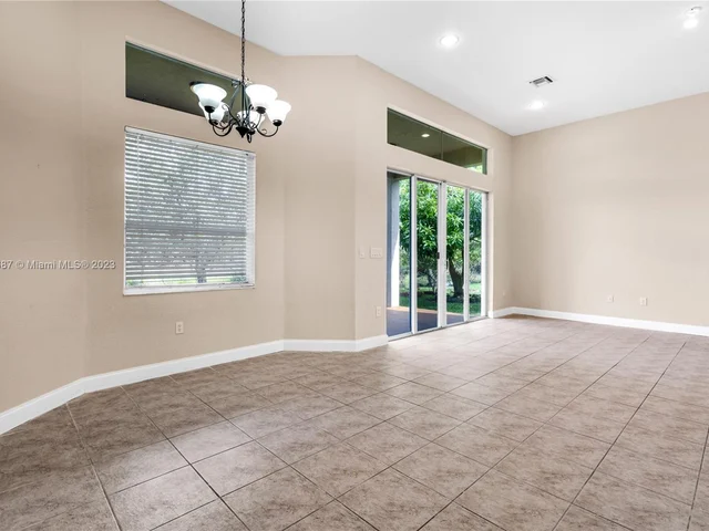 14909 SW 54th St, Miramar FL 33027