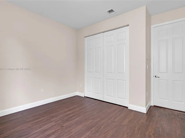 14909 SW 54th St, Miramar FL 33027