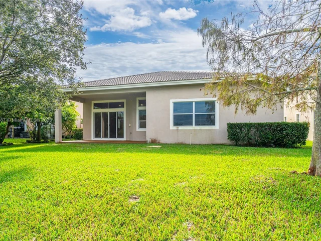 14909 SW 54th St, Miramar FL 33027