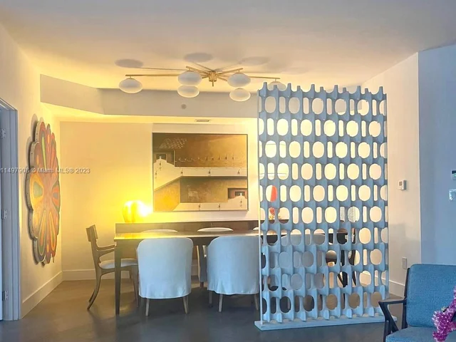 721 Crandon Blvd # 208, Key Biscayne FL 33149