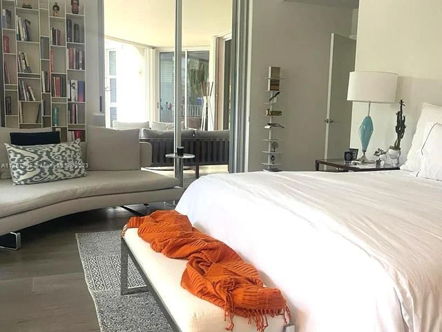 721 Crandon Blvd # 208, Key Biscayne FL 33149