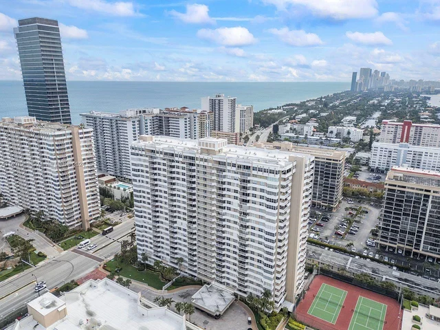 1985 S Ocean Dr # 19A, Hallandale Beach FL 33009