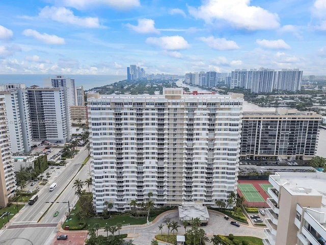 1985 S Ocean Dr # 19A, Hallandale Beach FL 33009