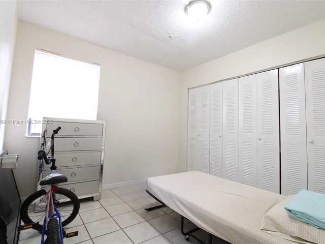 556 NW 114th Ave # 201, Sweetwater FL 33172