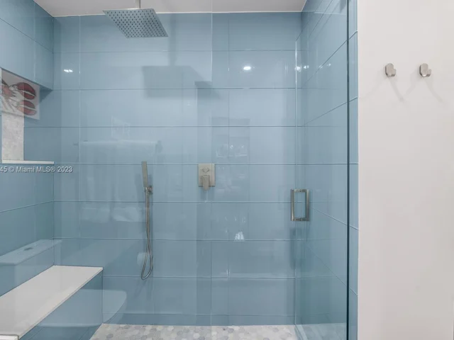 11111 Biscayne Blv # 1F, Miami FL 33181