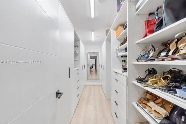 7720 SW 77th Ave, Miami FL 33143