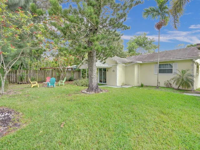 1664 SW 28th Ave, Fort Lauderdale FL 33312