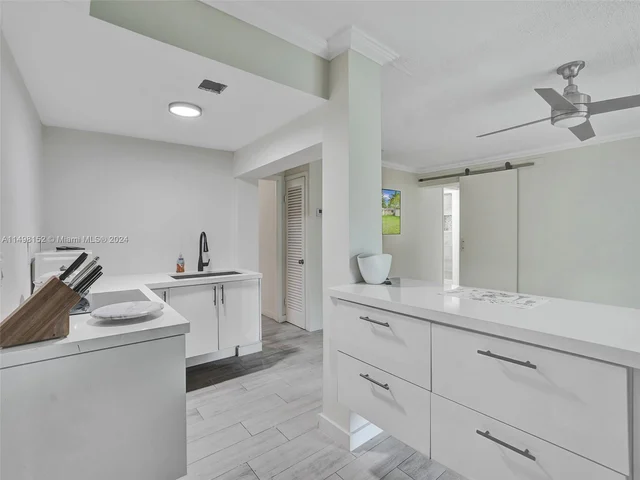 1664 SW 28th Ave, Fort Lauderdale FL 33312