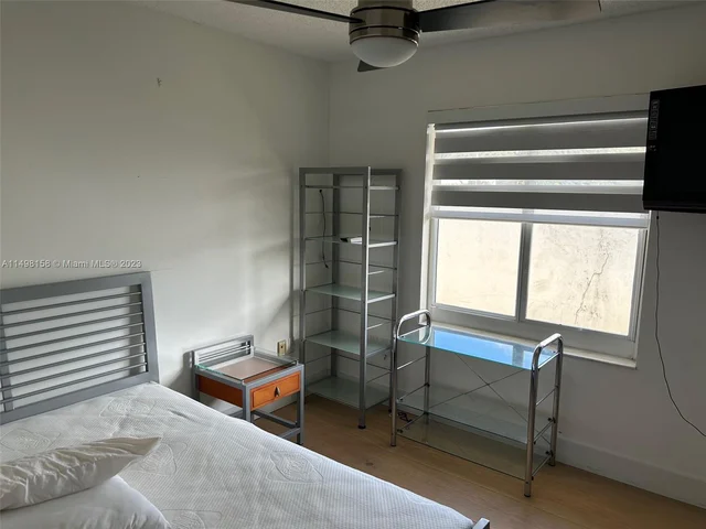 13728 SW 157th Ter, Miami FL 33177