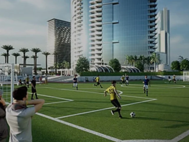 851 NE 1st Ave # 2107, Miami FL 33132