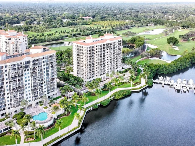 13611 Deering Bay Dr # 301, Coral Gables FL 33158