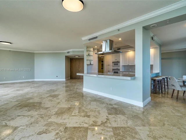 13611 Deering Bay Dr # 301, Coral Gables FL 33158