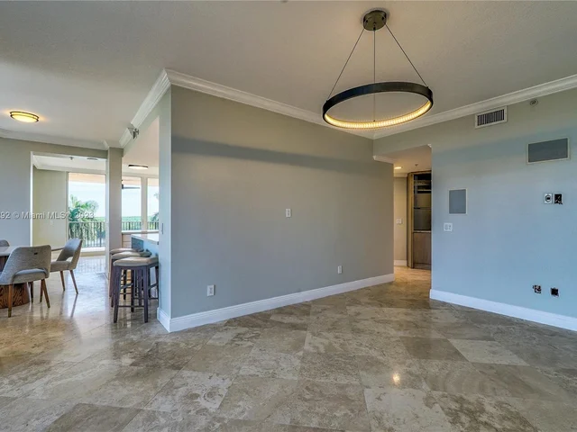 13611 Deering Bay Dr # 301, Coral Gables FL 33158