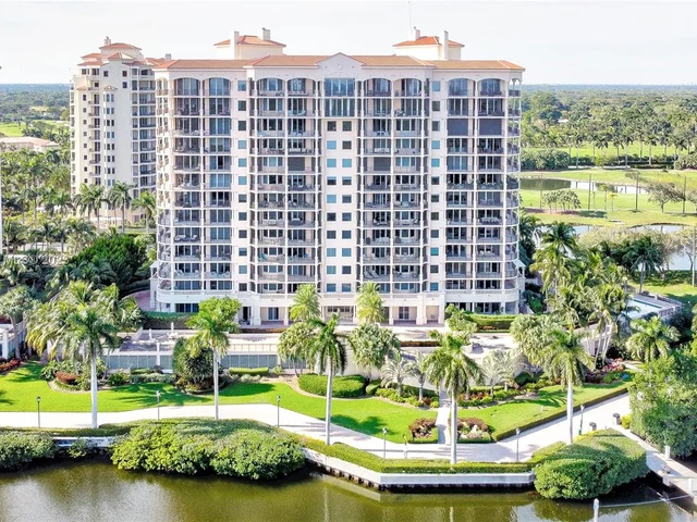 13611 Deering Bay Dr # 301, Coral Gables FL 33158