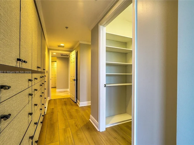 13611 Deering Bay Dr # 301, Coral Gables FL 33158