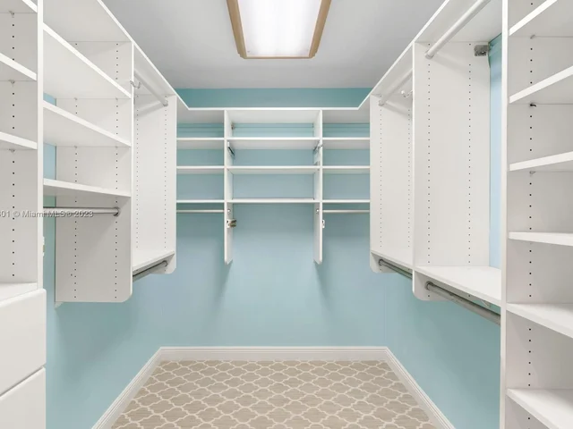 4600 Santa Maria St, Coral Gables FL 33146