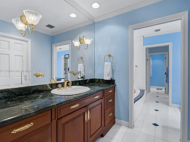 4600 Santa Maria St, Coral Gables FL 33146