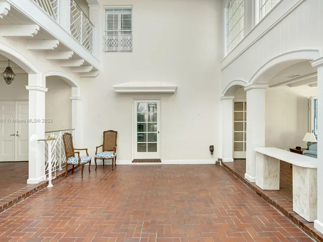 4600 Santa Maria St, Coral Gables FL 33146