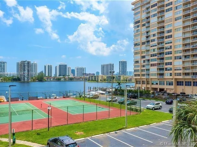 2750 NE 183rd St # 1912, Aventura FL 33160