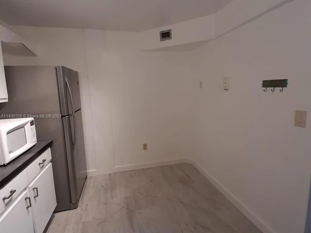 2750 NE 183rd St # 1912, Aventura FL 33160