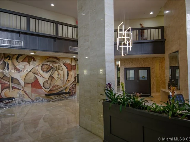 2750 NE 183rd St # 1912, Aventura FL 33160