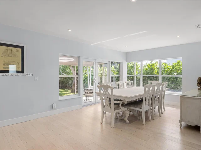 9025 Hawthorne Ave, Surfside FL 33154