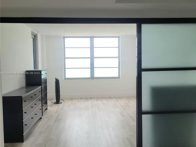 5555 Collins Ave # 10M, Miami Beach FL 33140