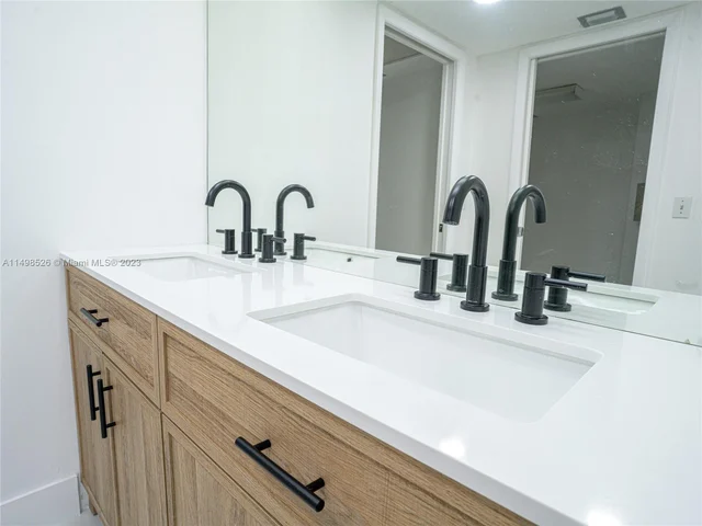 12950 SW 7th Ct # 412A, Pembroke Pines FL 33027