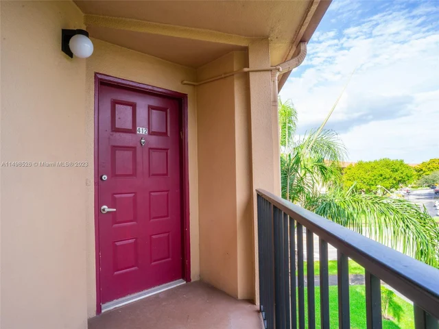 12950 SW 7th Ct # 412A, Pembroke Pines FL 33027