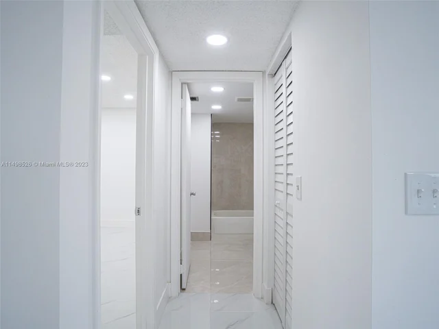 12950 SW 7th Ct # 412A, Pembroke Pines FL 33027