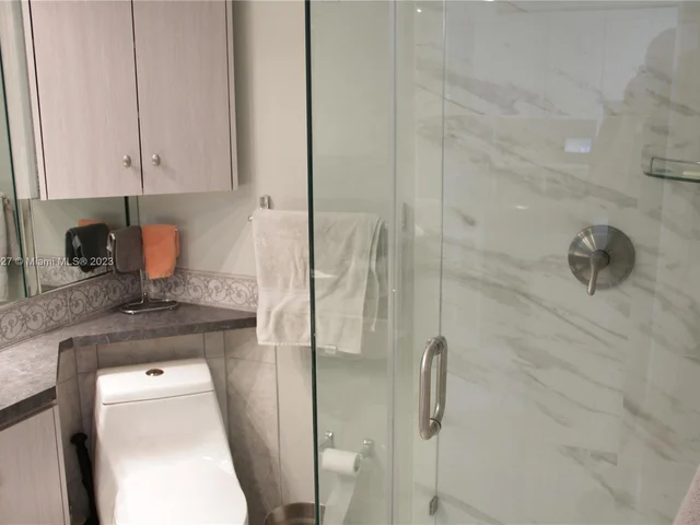 201 178th Dr # 213, Sunny Isles Beach FL 33160