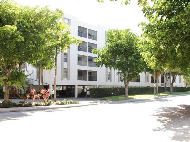 201 178th Dr # 213, Sunny Isles Beach FL 33160