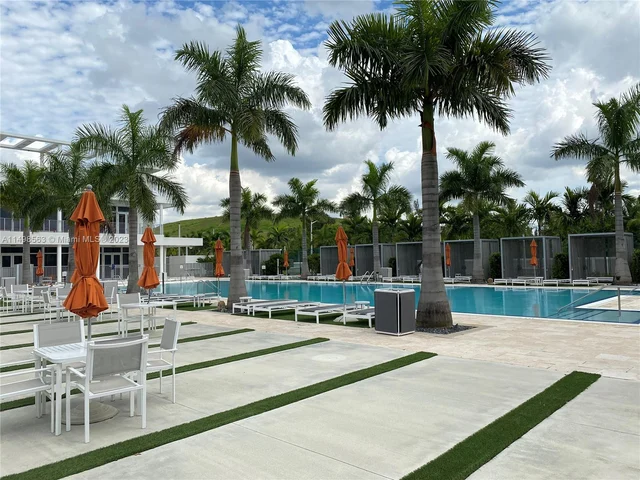 6455 NW 103rd Pl # 303, Doral FL 33178